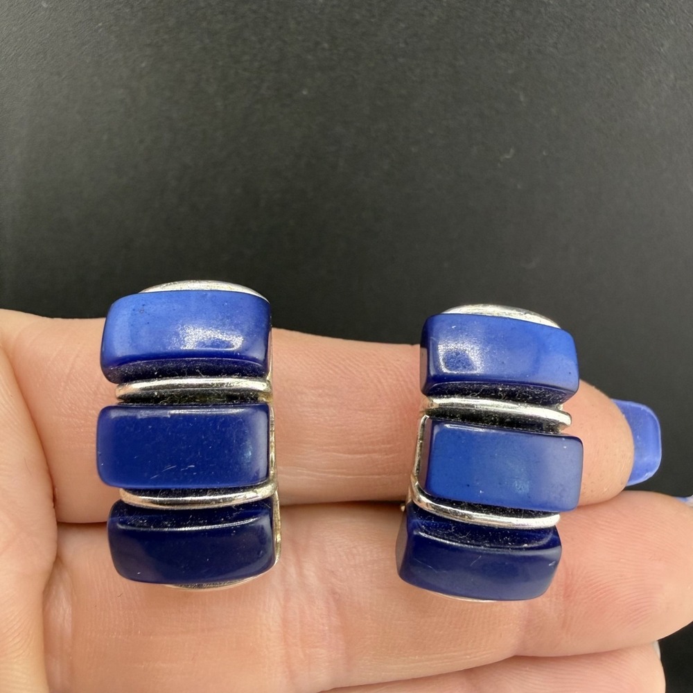 Vintage Lisner Thermoset Clip On Earrings Silver Tone Blue